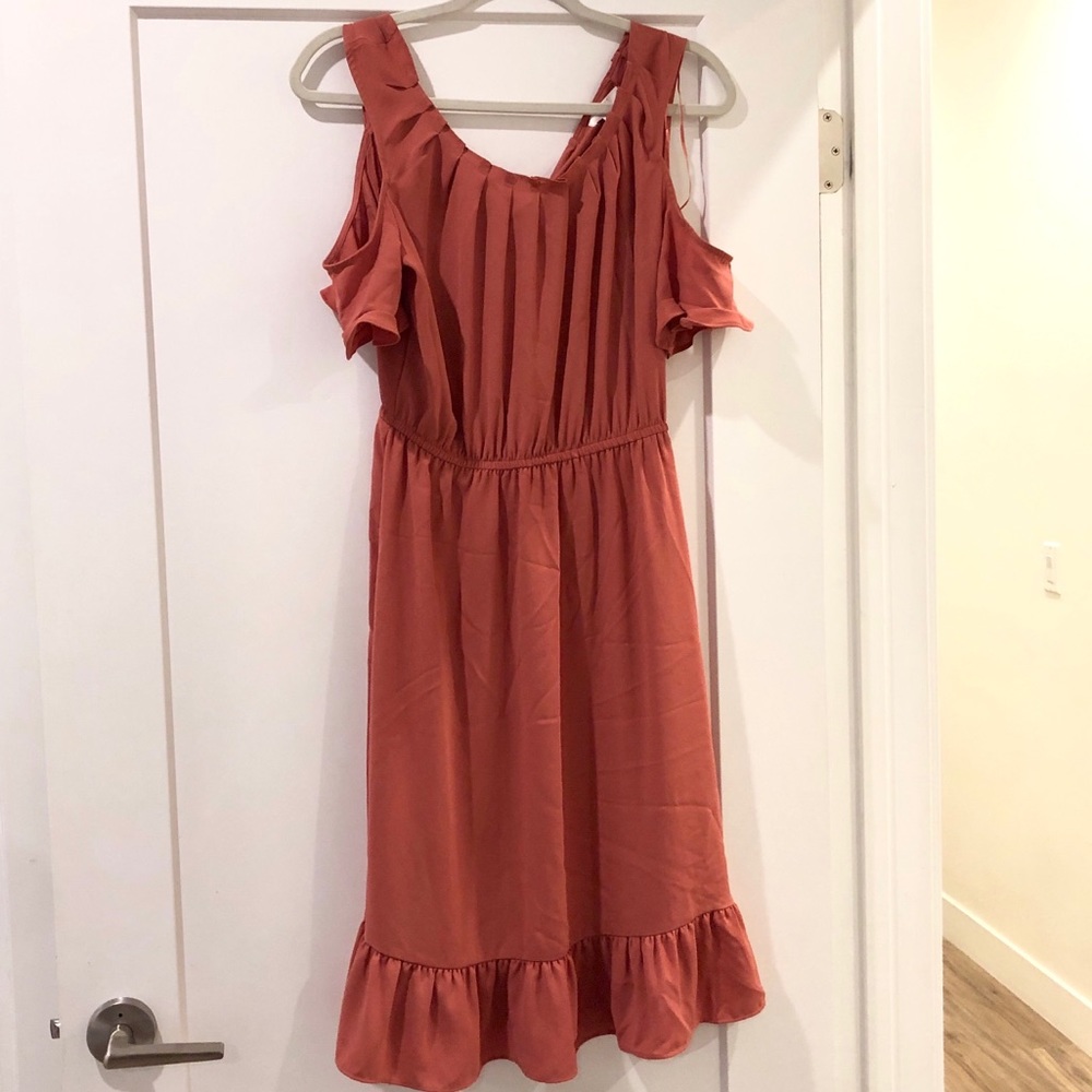 Lauren Conrad Peach/Mauve Cold Shoulder Dress M